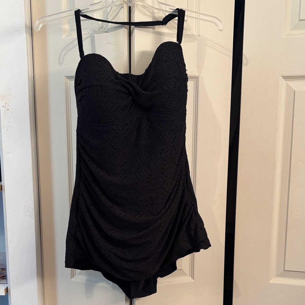 Chic Black Lace 1 Piece Swimsuit